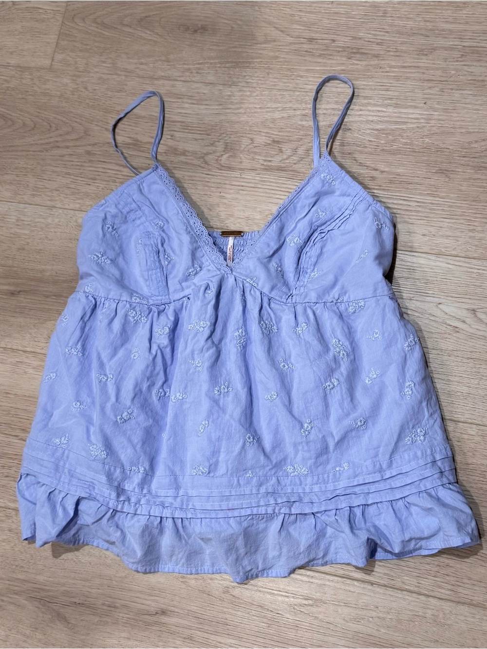 Adorable sleeveless top